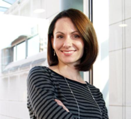 Ekaterina Zabrovski Headshot