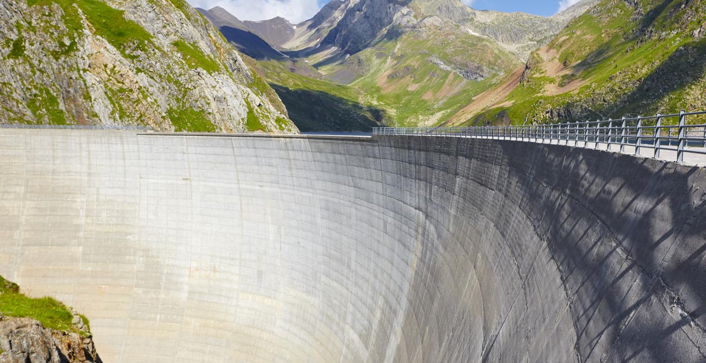 Llauset dam in Aragon. Hydroelectric energy power. Trekking route. Spain