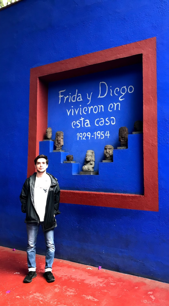 Keith in front of entrance to Frida's house