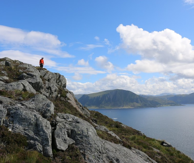 Fischer hiking in Norway